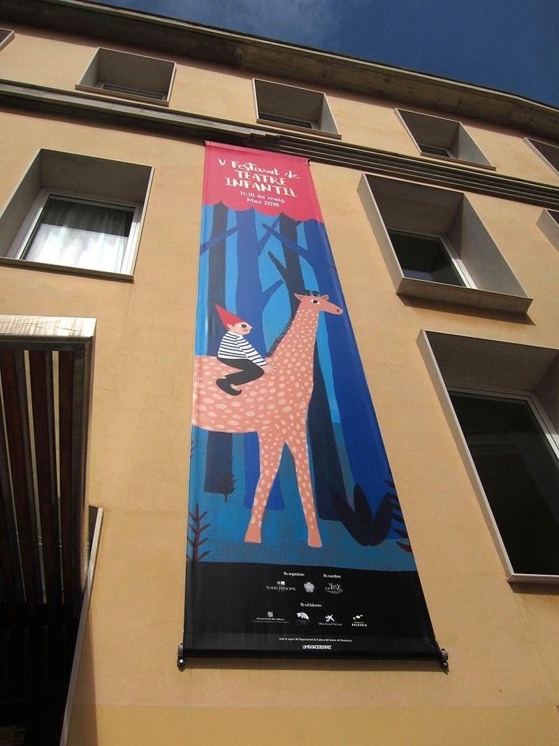 lluc_julia_teatre_infantil_mao_3
